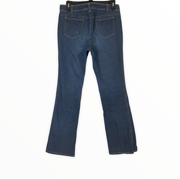 Lafayette 148 New York Women’s Dark Wash Bootcut Jeans Size 4 - Picture 3 of 9